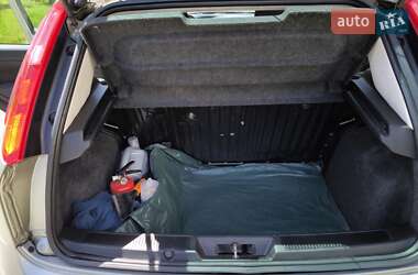 Хэтчбек Fiat Punto 2008 в 