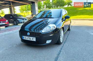 Хэтчбек Fiat Punto 2006 в 