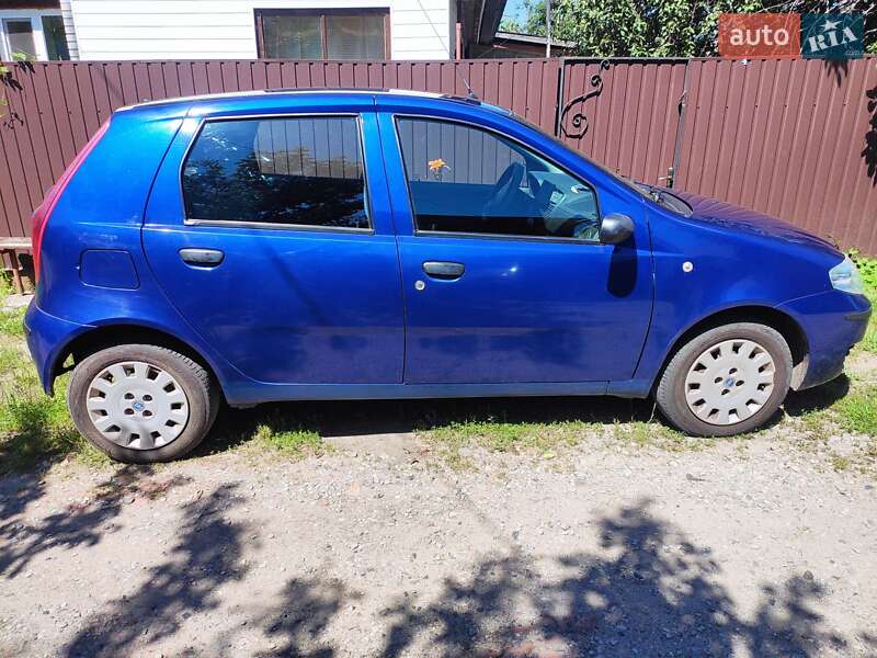Хэтчбек Fiat Punto 2007 в Прилуках
