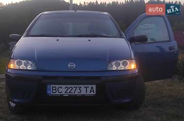 Хэтчбек Fiat Punto 2000 в 