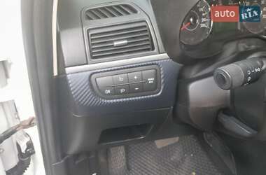 Хэтчбек Fiat Punto 2009 в 