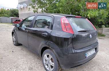 Хетчбек Fiat Punto 2007 в 