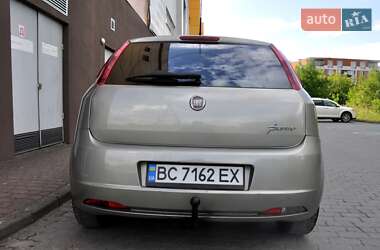 Хетчбек Fiat Punto 2007 в 