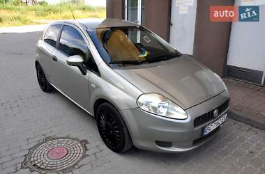 Хетчбек Fiat Punto 2007 в 