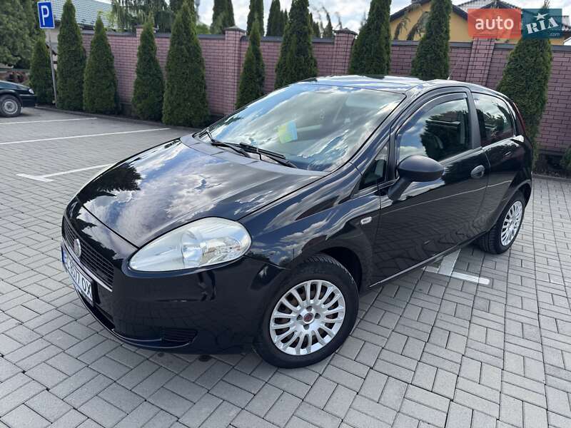 Хэтчбек Fiat Punto 2009 в Самборе