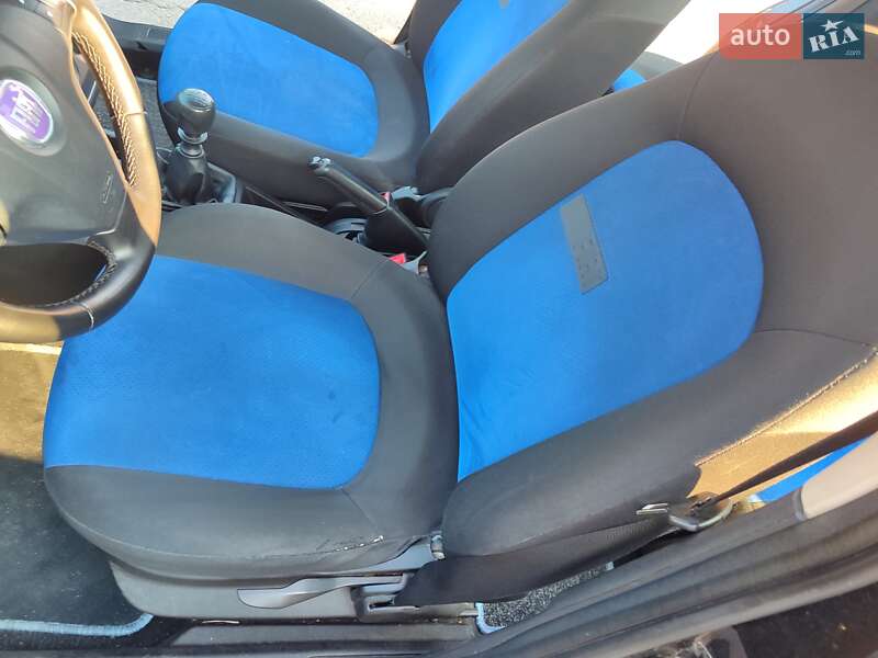 Хэтчбек Fiat Punto 2007 в Львове фото 15 Хэтчбек Fiat Punto 2007 в Львове