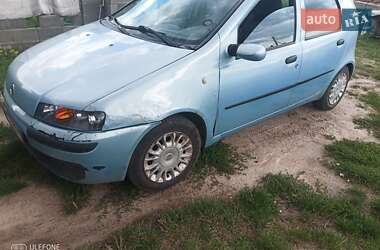 Хэтчбек Fiat Punto 2003 в 