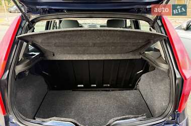 Хэтчбек Fiat Punto 2008 в 