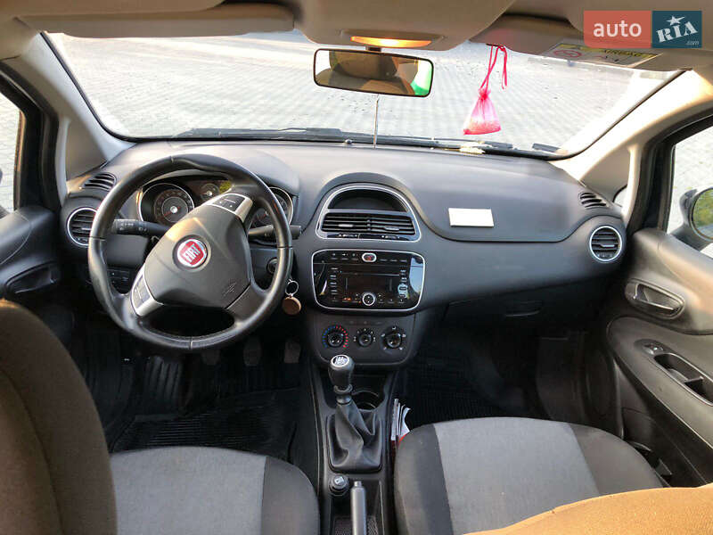 Хэтчбек Fiat Punto 2014 в Тернополе