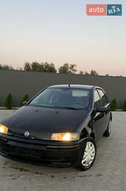 Хэтчбек Fiat Punto 2001 в Глыбокой