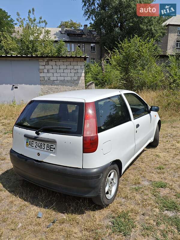 Хэтчбек Fiat Punto 1993 в Днепре