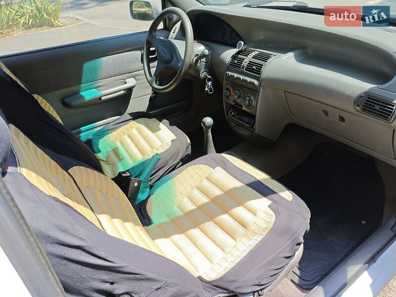 Хэтчбек Fiat Punto 1993 в Днепре