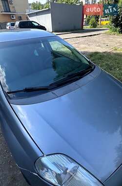 Хэтчбек Fiat Punto 2007 в 