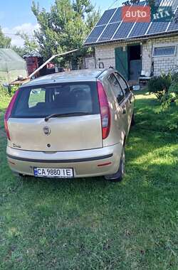 Хэтчбек Fiat Punto 2008 в 