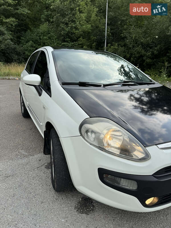 Хэтчбек Fiat Punto 2011 в Житомире фото 6 Хэтчбек Fiat Punto 2011 в Житомире