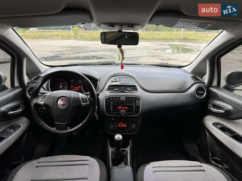 Хэтчбек Fiat Punto 2011 в Житомире фото 13 Хэтчбек Fiat Punto 2011 в Житомире
