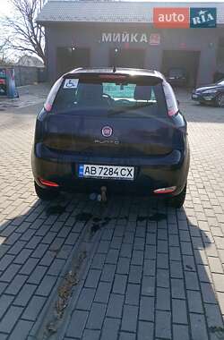 Хэтчбек Fiat Punto 2013 в 