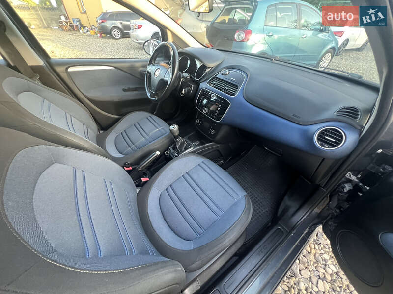Хэтчбек Fiat Punto 2010 в Коломые