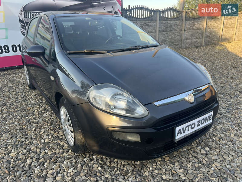 Хэтчбек Fiat Punto 2010 в Коломые