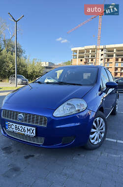 Хетчбек Fiat Punto 2009 в Львові