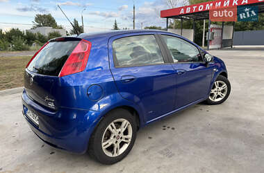 Хэтчбек Fiat Punto 2008 в 