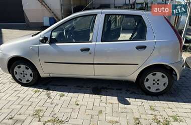 Хэтчбек Fiat Punto 2006 в 