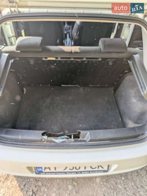 Хэтчбек Fiat Punto 2011 в Тлумаче