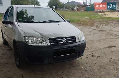Хетчбек Fiat Punto 2006 в Рівному