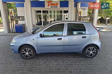 Хэтчбек Fiat Punto 2007 в 