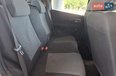 Хэтчбек Fiat Punto 2007 в 