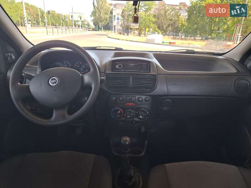 Хэтчбек Fiat Punto 2007 в Николаеве