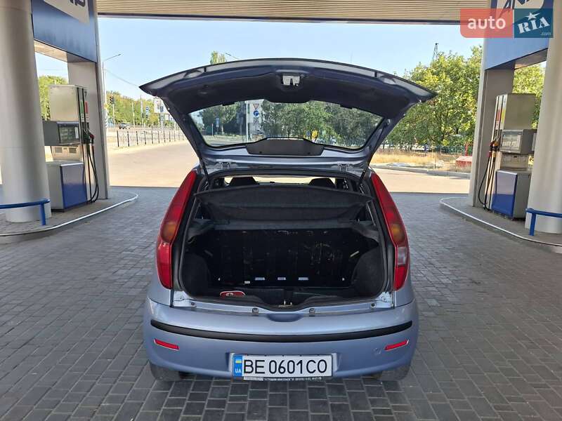 Хэтчбек Fiat Punto 2007 в Николаеве