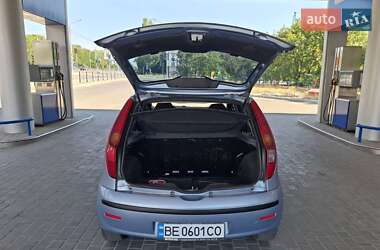 Хэтчбек Fiat Punto 2007 в 