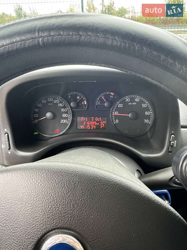 Хэтчбек Fiat Punto 2006 в Каменец-Подольском фото 6 Хэтчбек Fiat Punto 2006 в Каменец-Подольском