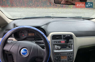 Хэтчбек Fiat Punto 2007 в 
