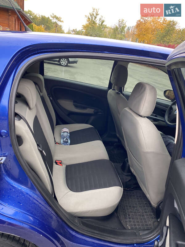 Хэтчбек Fiat Punto 2007 в Днепре