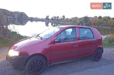 Хэтчбек Fiat Punto 2001 в 