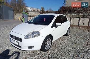 Хэтчбек Fiat Punto 2008 в 