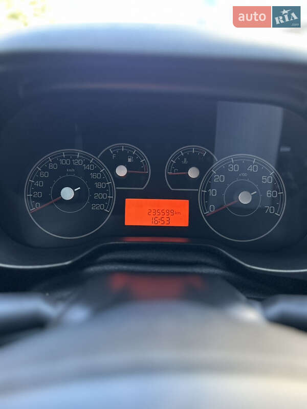 Хетчбек Fiat Punto 2007 в Хмельницькому