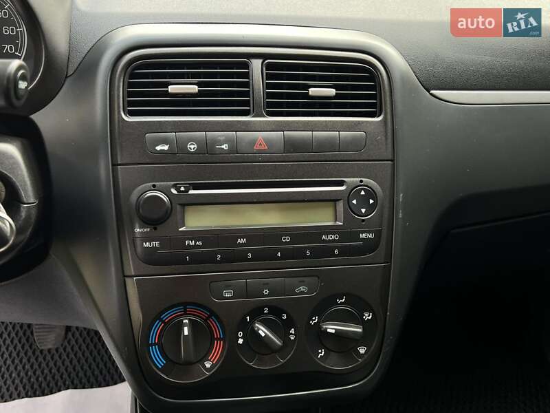 Хетчбек Fiat Punto 2007 в Коломиї фото 3 Хетчбек Fiat Punto 2007 в Коломиї