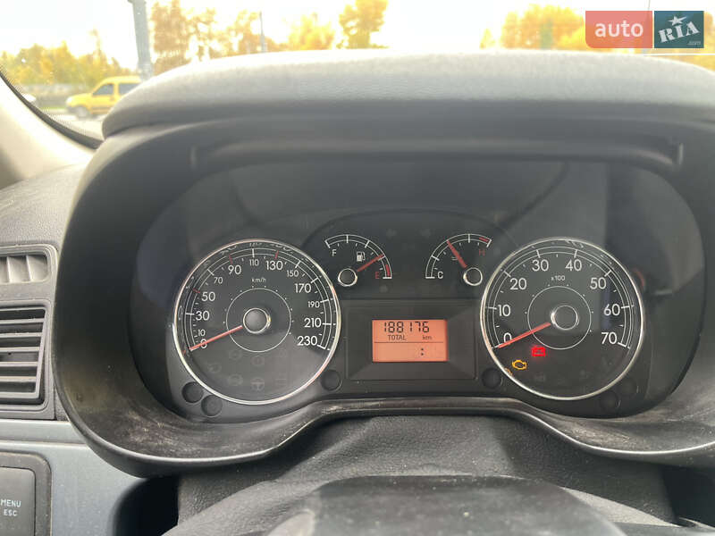 Хэтчбек Fiat Punto 2009 в Днепре фото 5 Хэтчбек Fiat Punto 2009 в Днепре