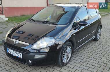 Хэтчбек Fiat Punto 2011 в Черновцах Хэтчбек Fiat Punto 2011 в Черновцах