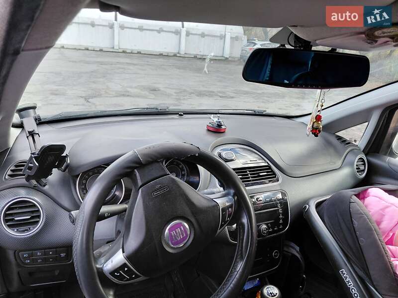 Хэтчбек Fiat Punto 2010 в Житомире