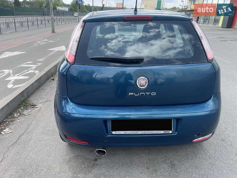 Хэтчбек Fiat Punto 2013 в Киеве фото 5 Хэтчбек Fiat Punto 2013 в Киеве