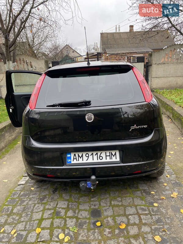 Хэтчбек Fiat Punto 2008 в Житомире