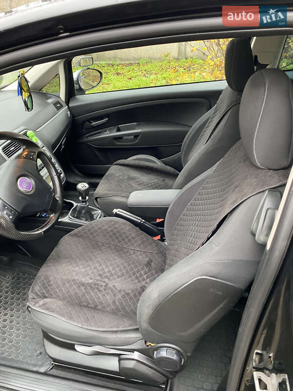 Хэтчбек Fiat Punto 2008 в Житомире