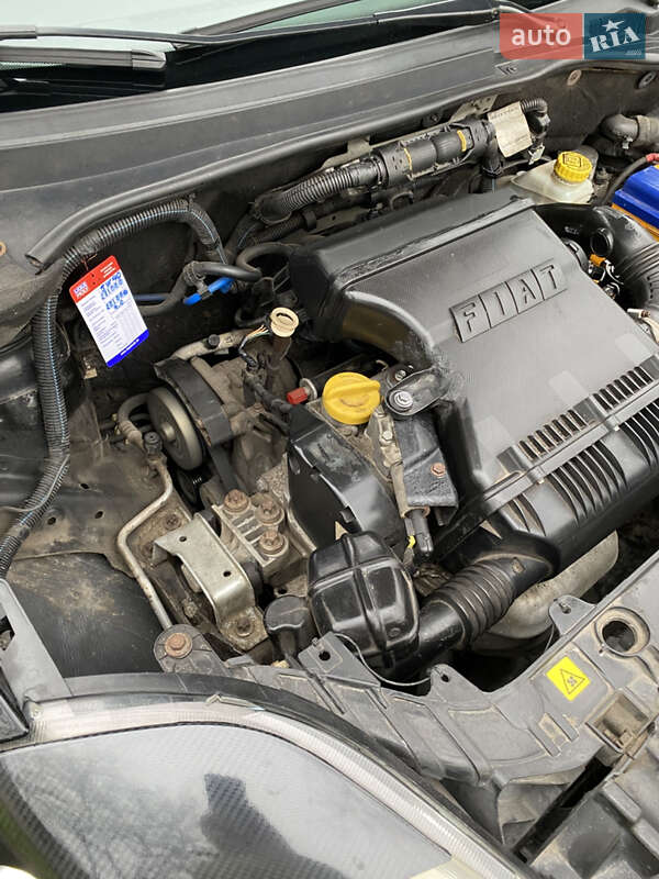 Хэтчбек Fiat Punto 2008 в Житомире