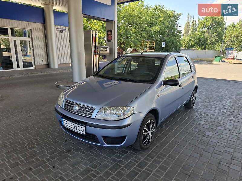 Хэтчбек Fiat Punto 2007 в Николаеве фото Хэтчбек Fiat Punto 2007 в Николаеве