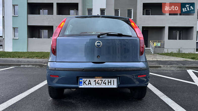 Хетчбек Fiat Punto 2004 в Харкові