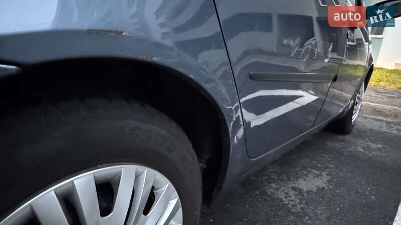 Хетчбек Fiat Punto 2004 в Харкові